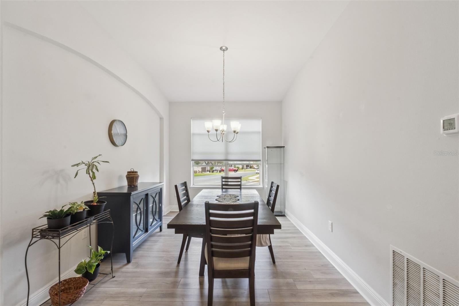 Image 9 of 19 For 24414 Woodhill Court