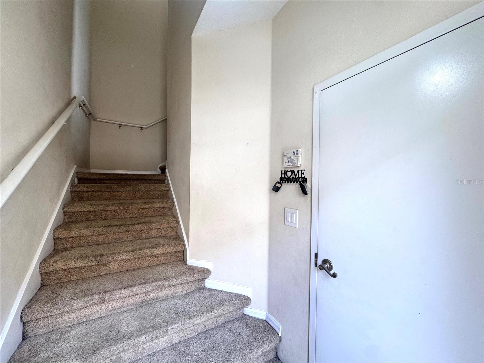 Image 10 of 23 For 1985 Estancia Circle