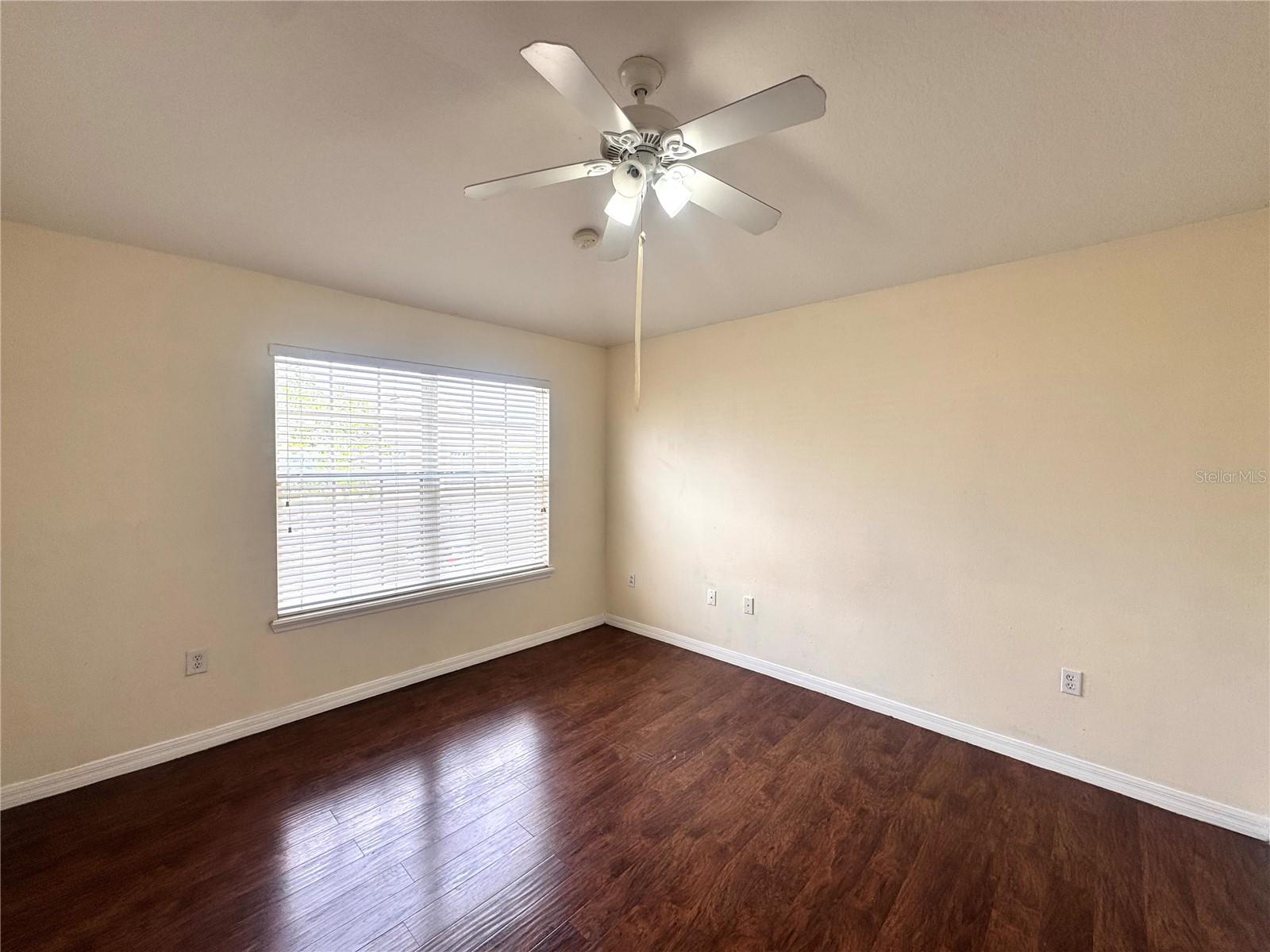 Image 12 of 23 For 1985 Estancia Circle