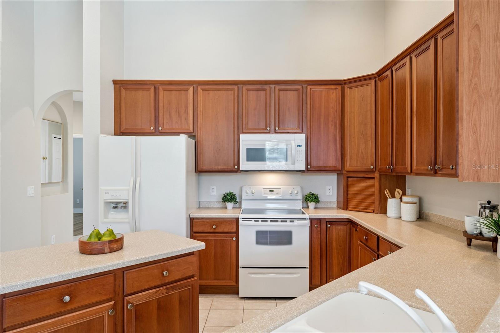 Image 23 of 67 For 13335 Paloma Drive
