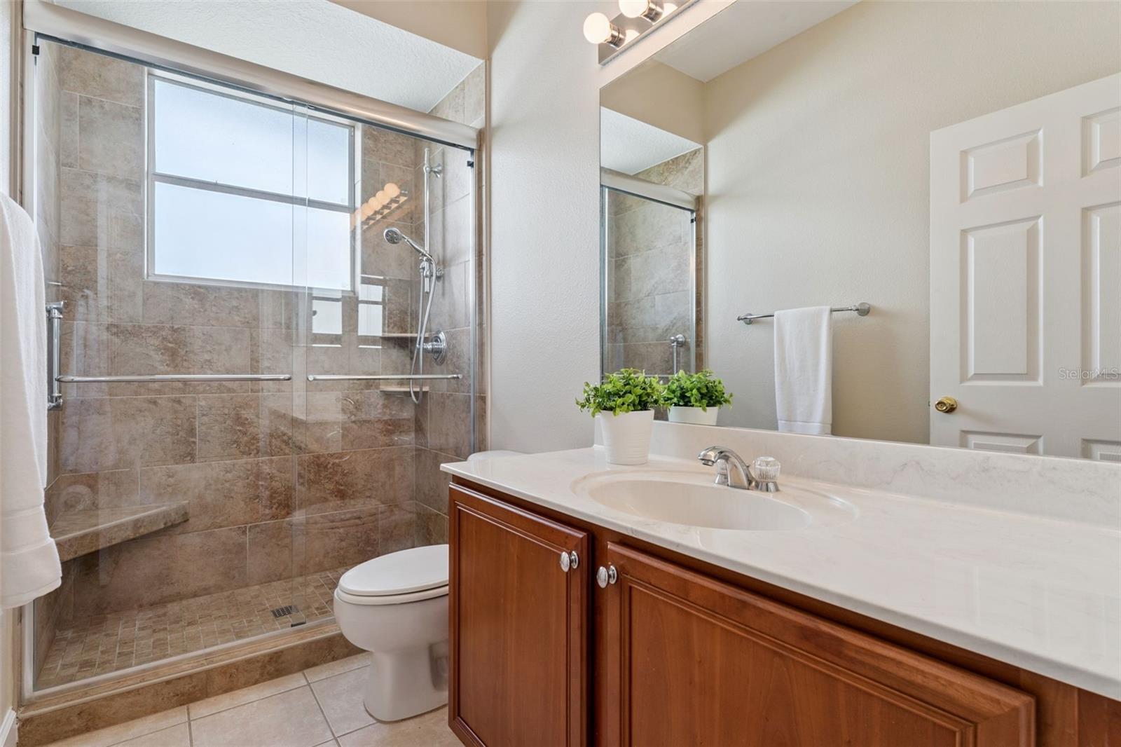 Image 37 of 67 For 13335 Paloma Drive