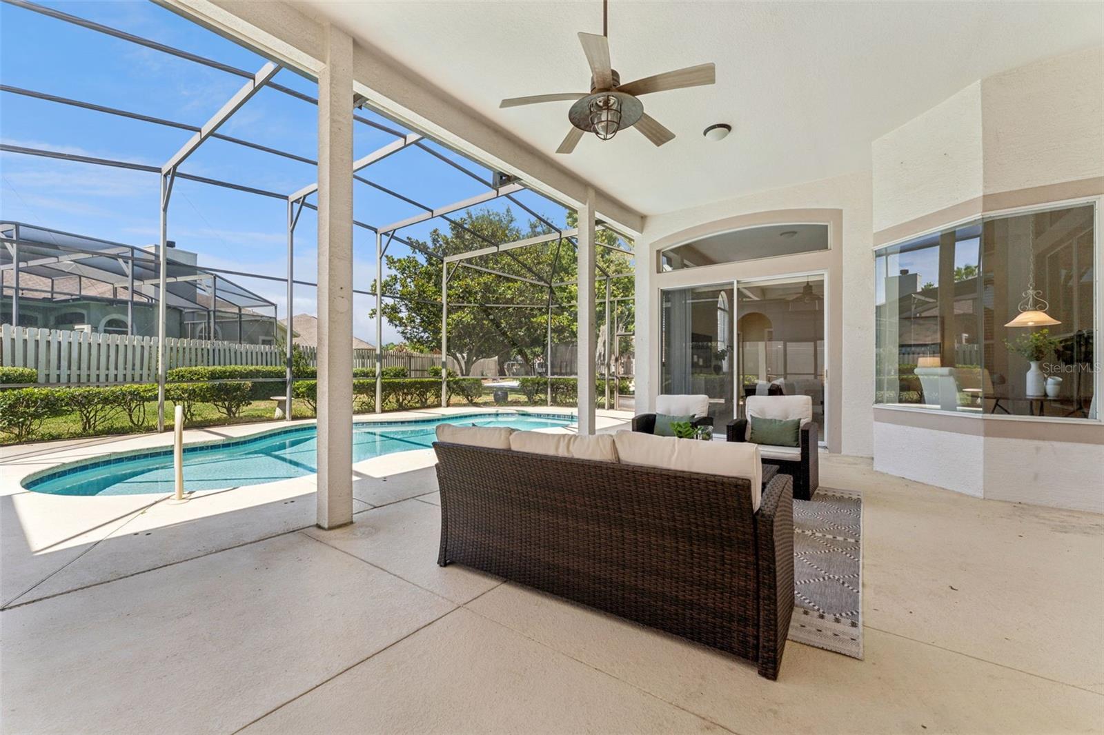 Image 43 of 67 For 13335 Paloma Drive