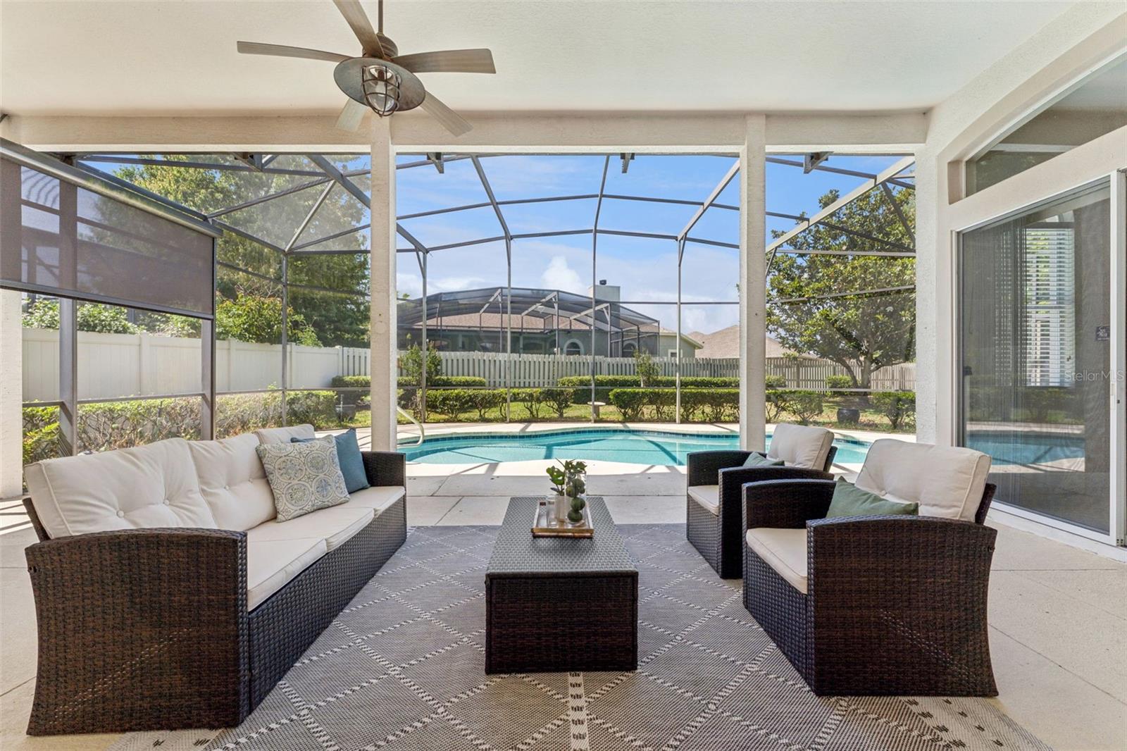 Image 6 of 67 For 13335 Paloma Drive