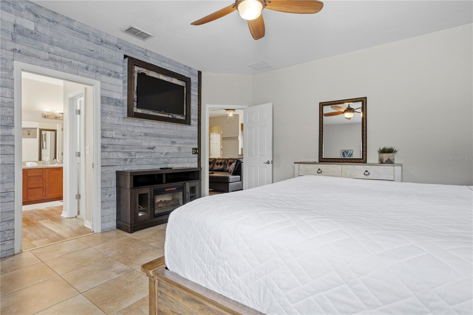 Image 25 of 38 For 3648 Sandhill Crane Drive