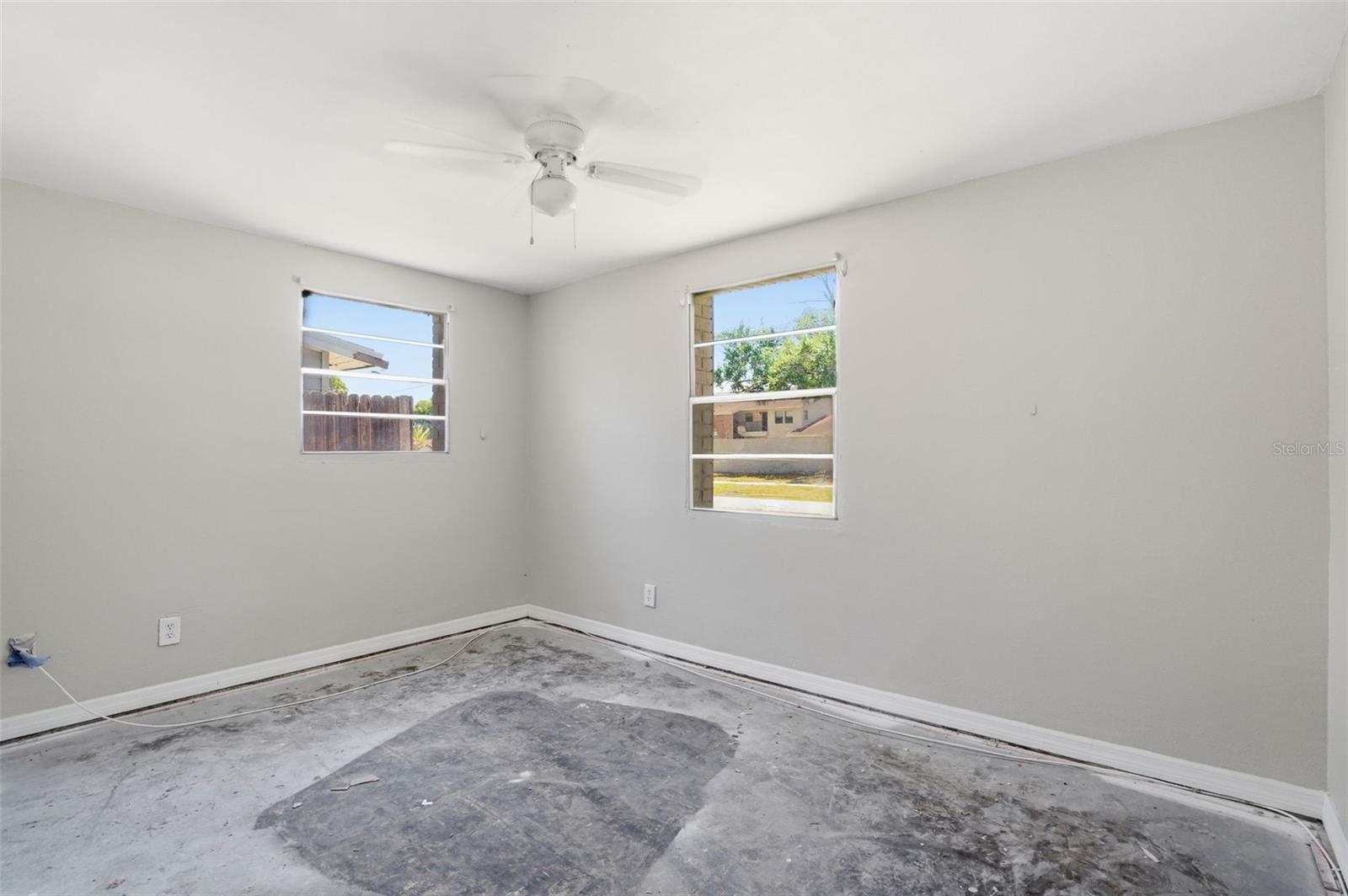 Details for 5711 64th Avenue N, PINELLAS PARK, FL 33781
