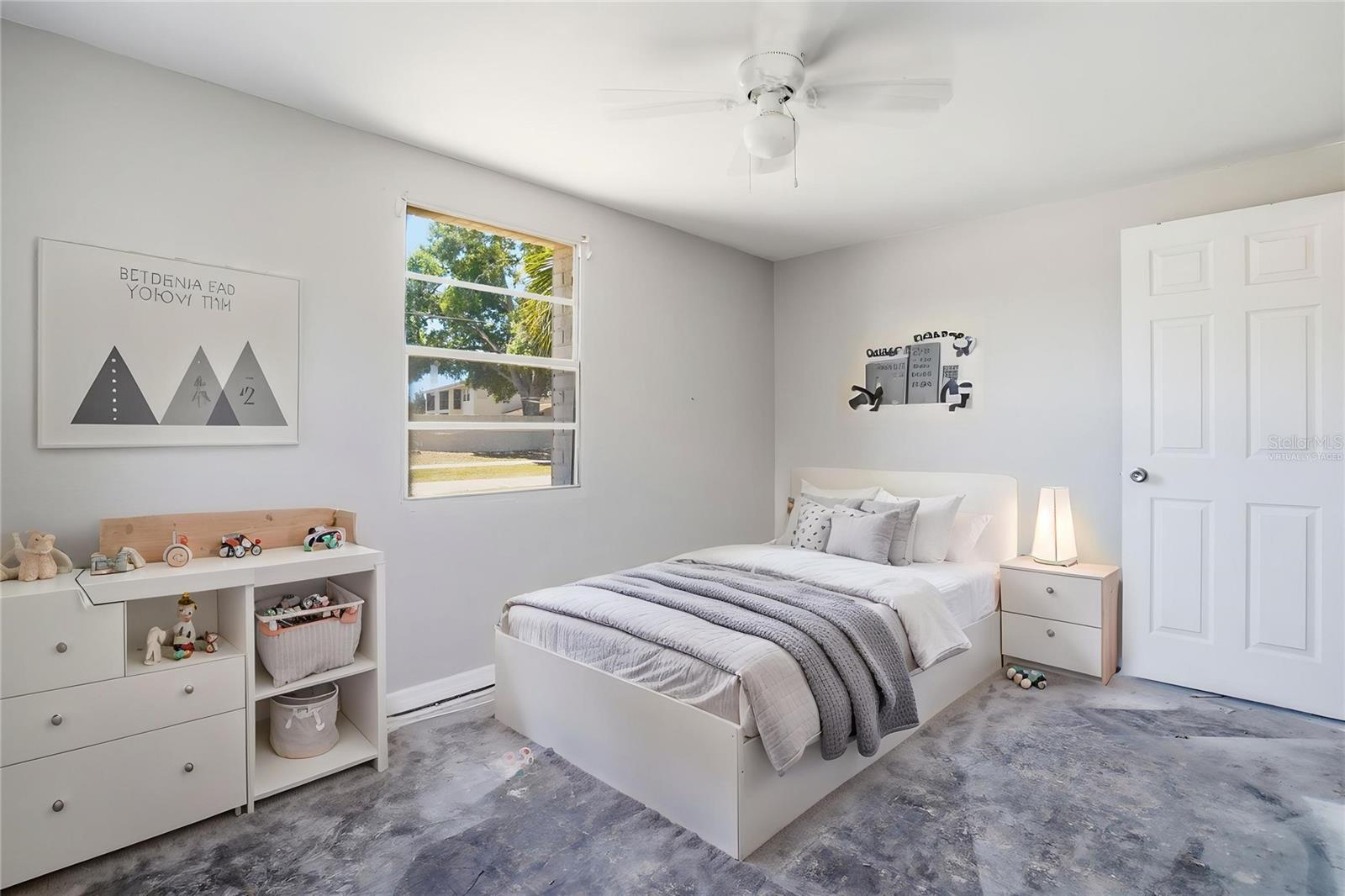 Image 4 of 10 For 5711 64th Avenue N