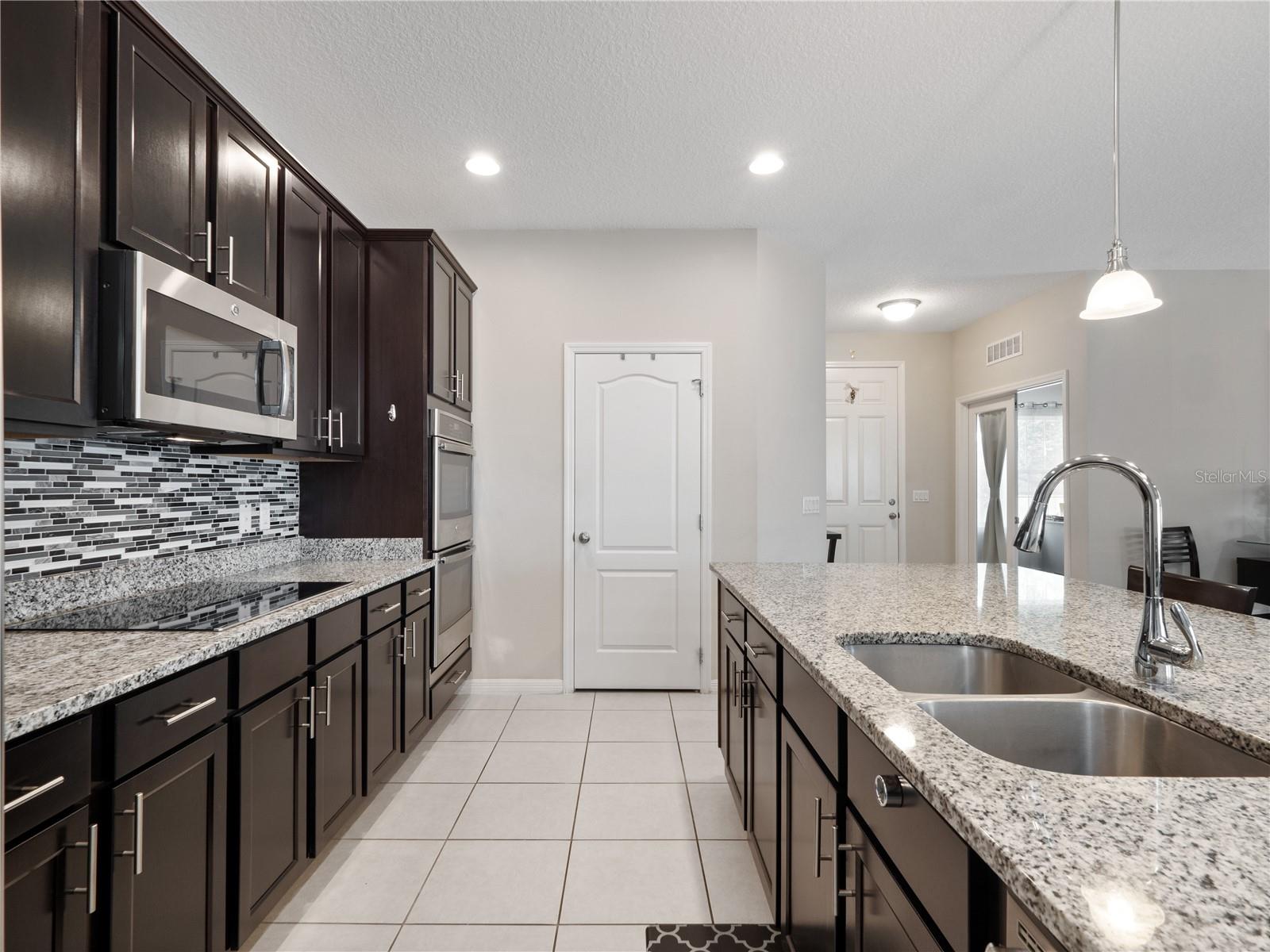 Image 16 of 78 For 3609 Apopka Ridge Cir
