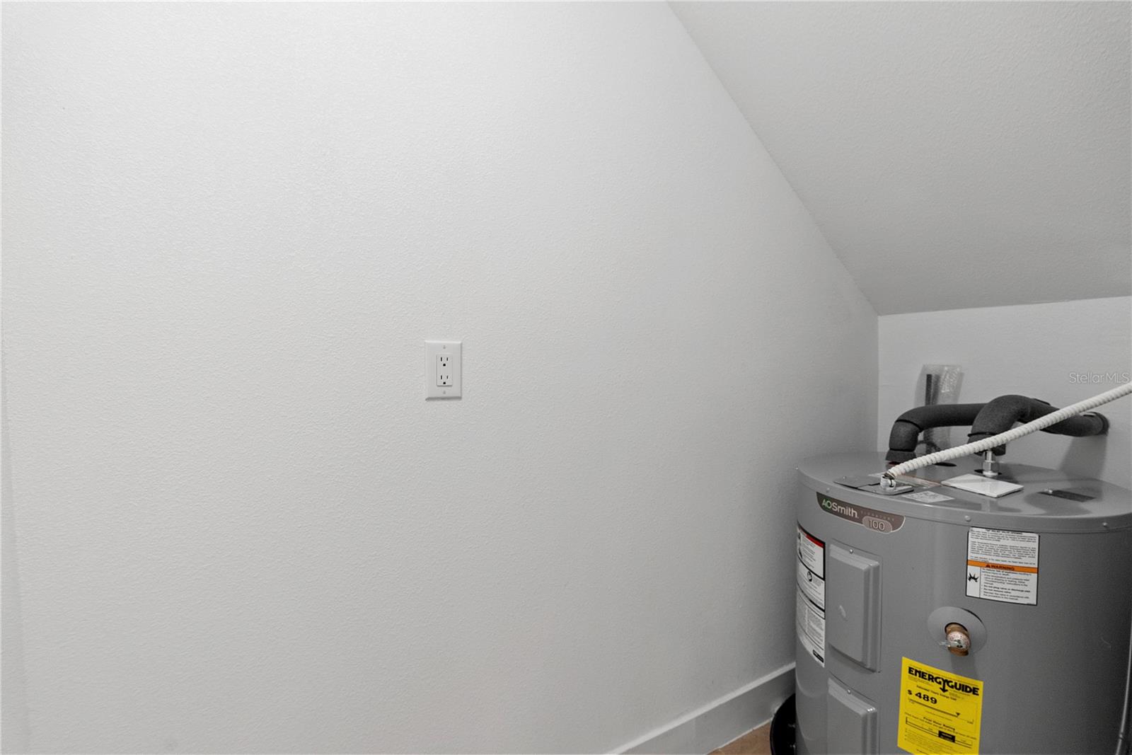 Image 13 of 31 For 148 Sandlewood Trail