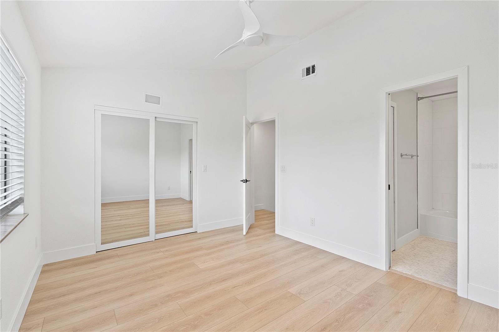 Image 20 of 31 For 148 Sandlewood Trail