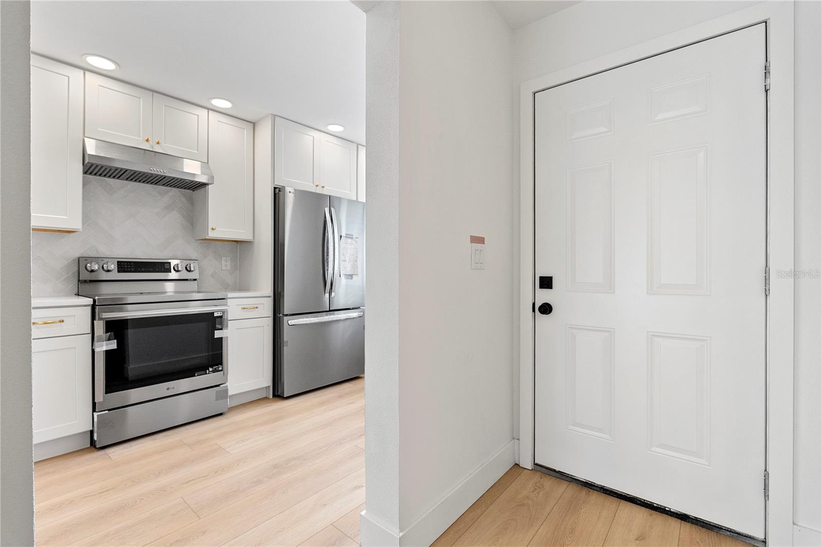 Image 3 of 31 For 148 Sandlewood Trail