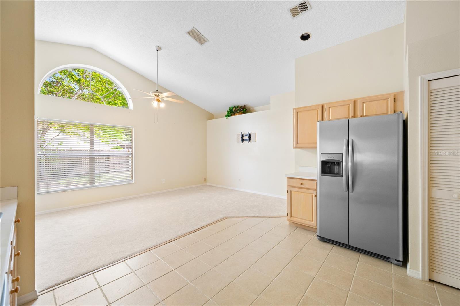 Image 12 of 37 For 2419 Maywood Street