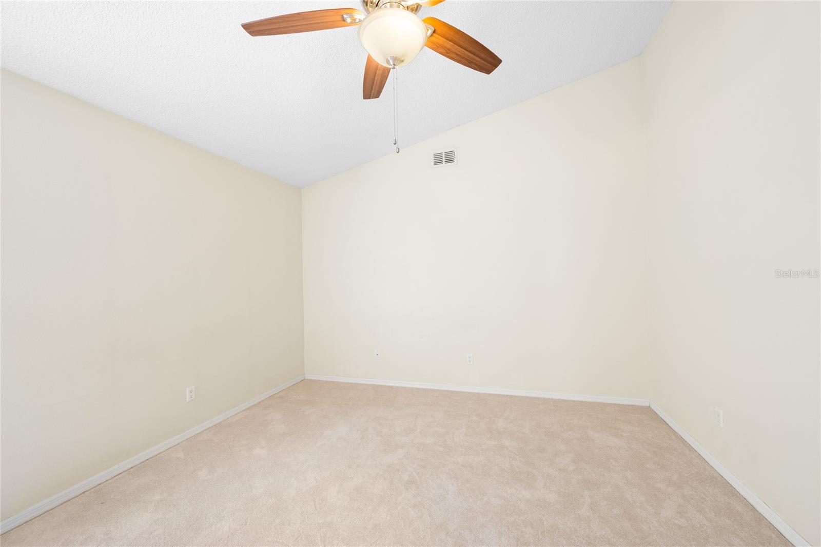 Image 15 of 37 For 2419 Maywood Street