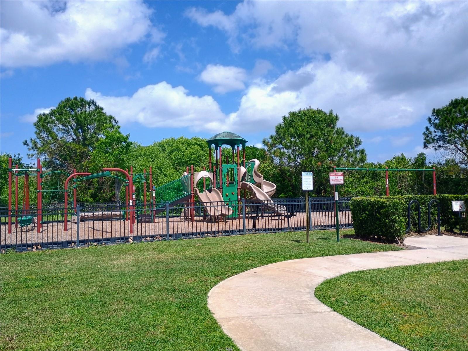 Image 14 of 51 For 14084 Bridgewater Crossings Boulevard