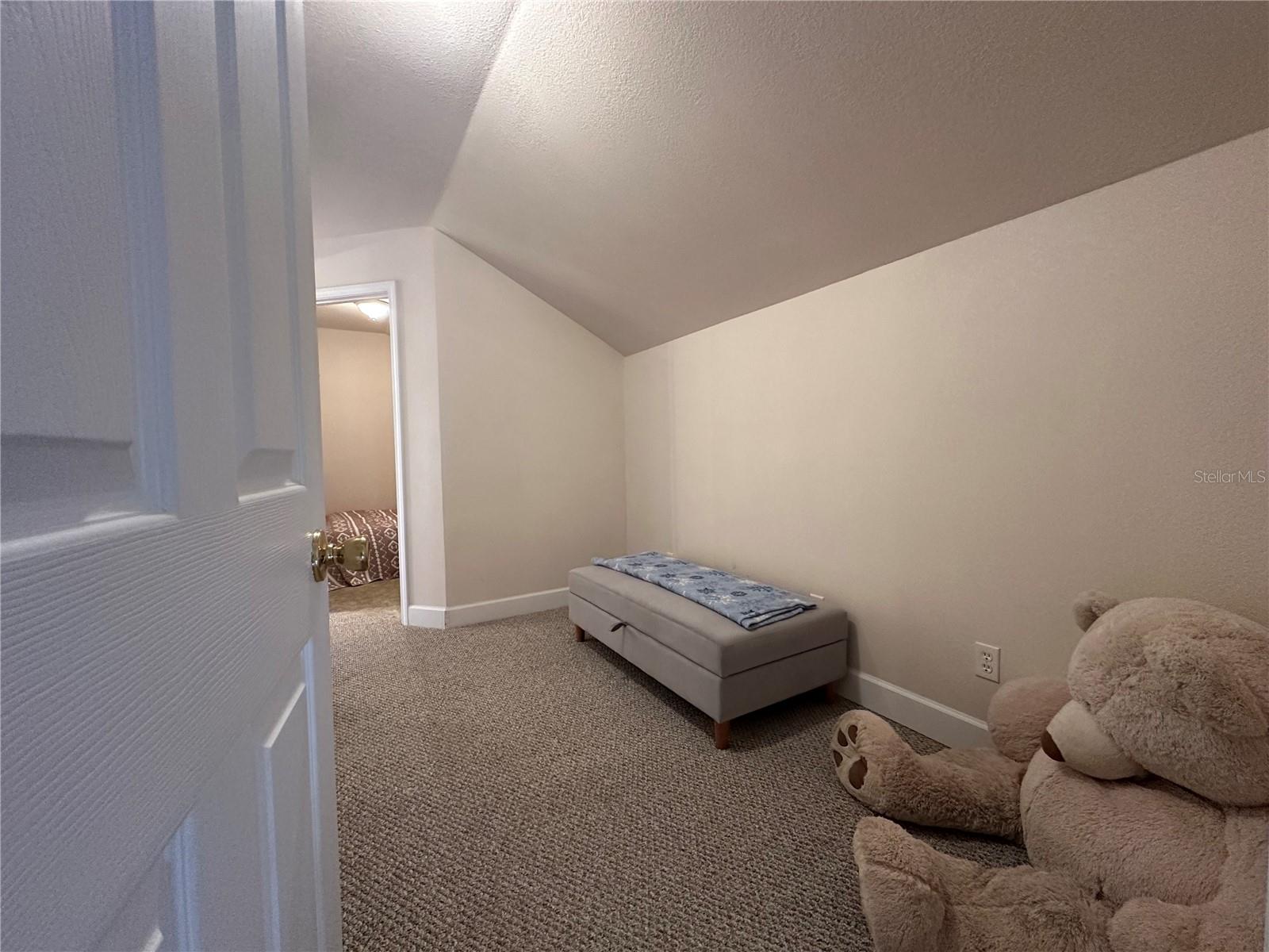 Image 29 of 64 For 24907 135th Street