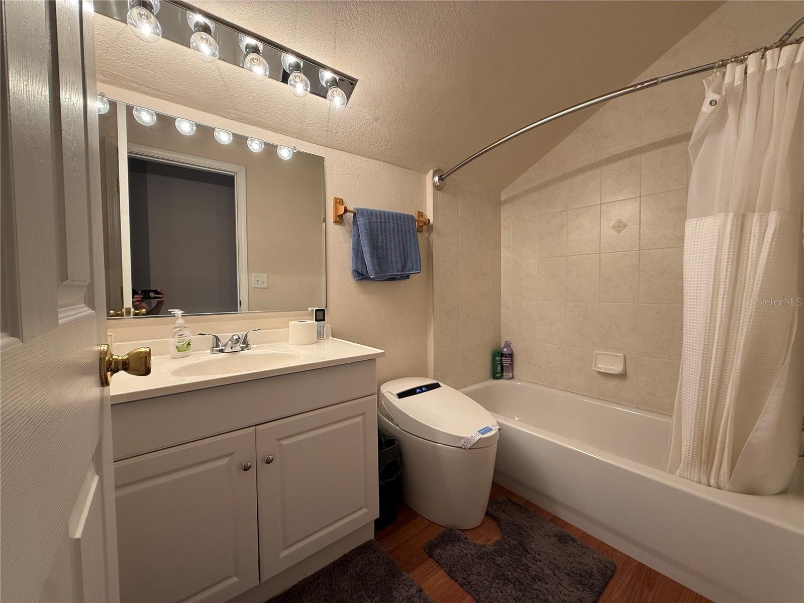 Image 36 of 64 For 24907 135th Street