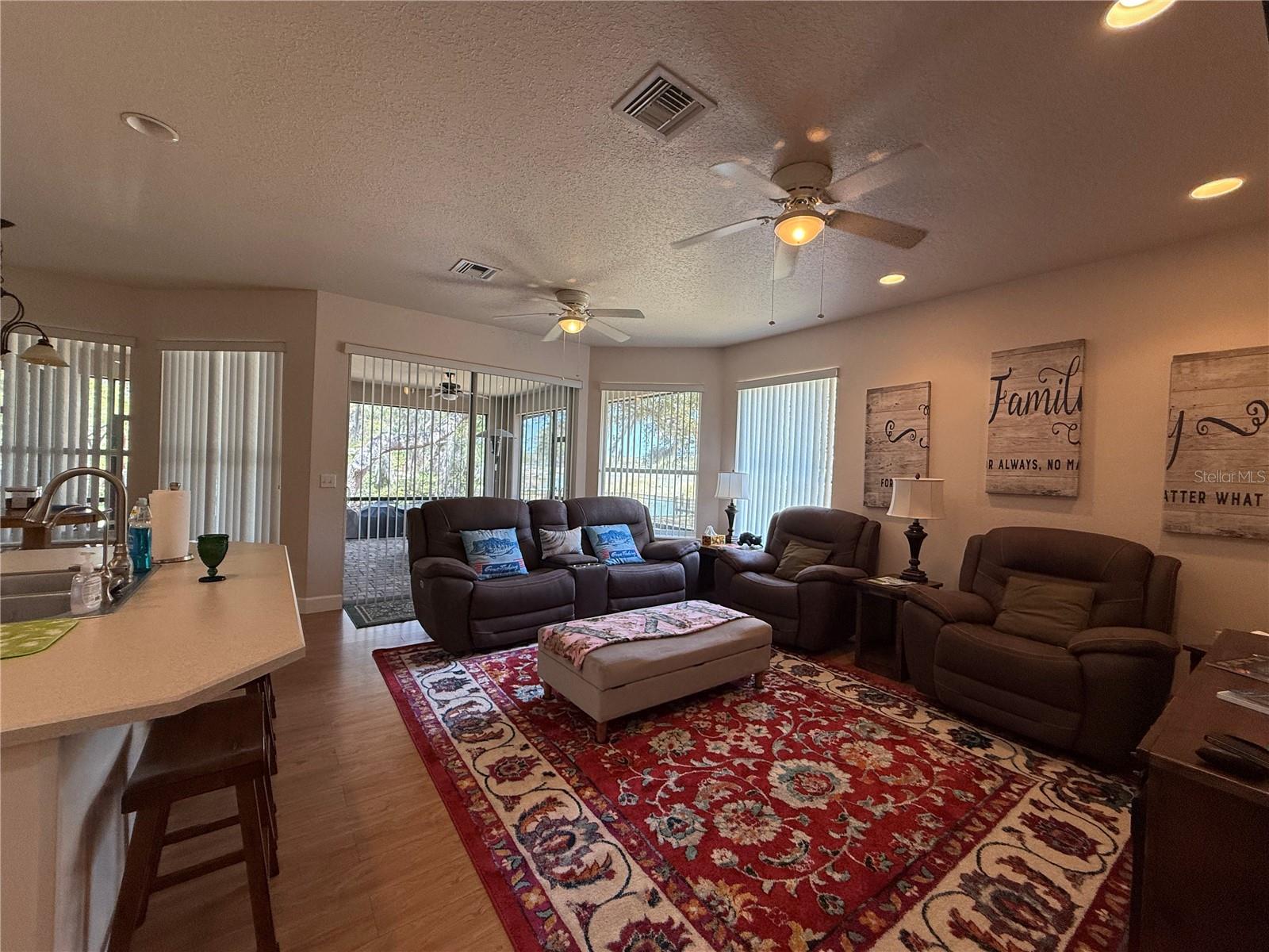 Image 7 of 64 For 24907 135th Street