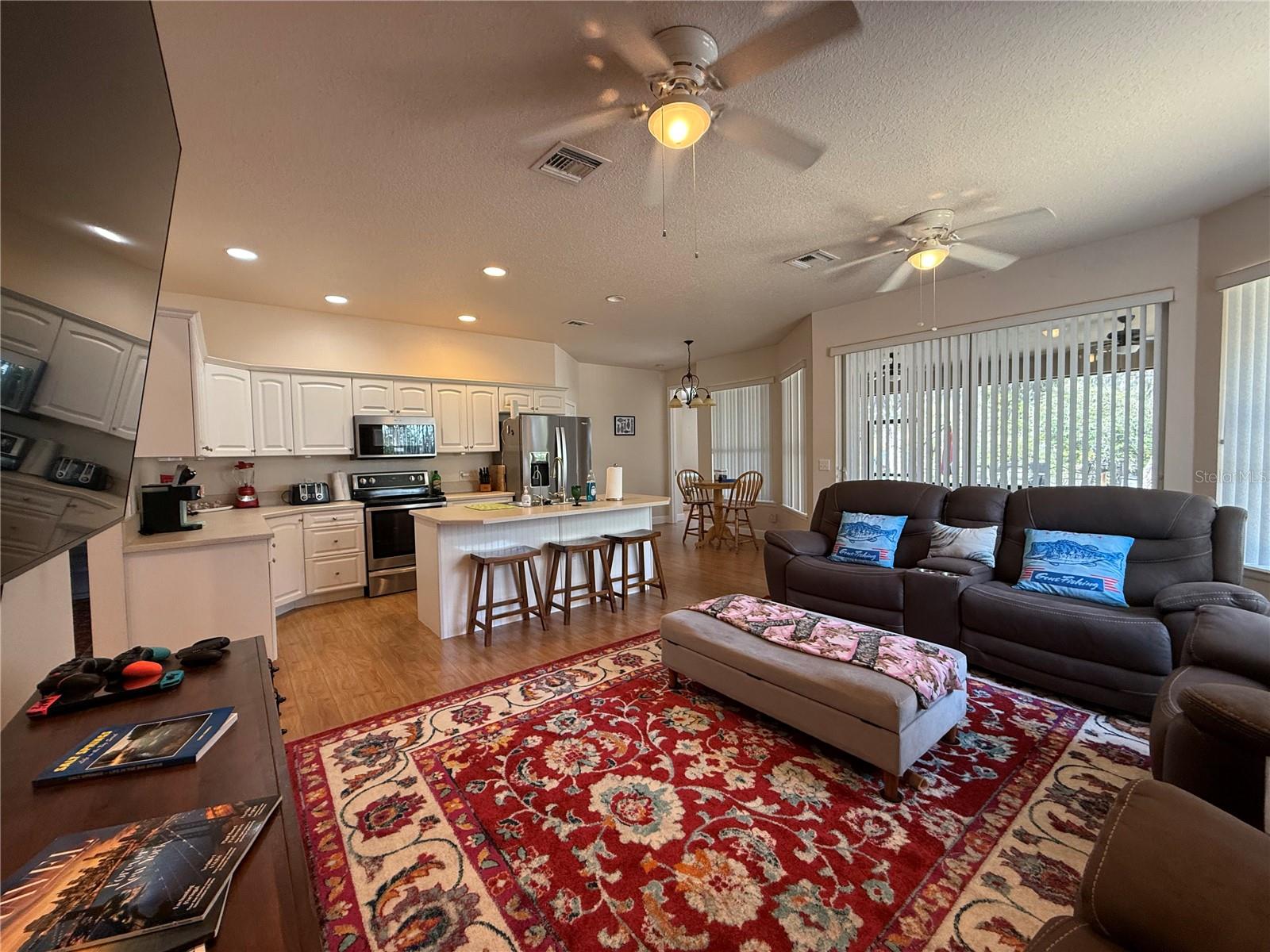 Image 8 of 64 For 24907 135th Street