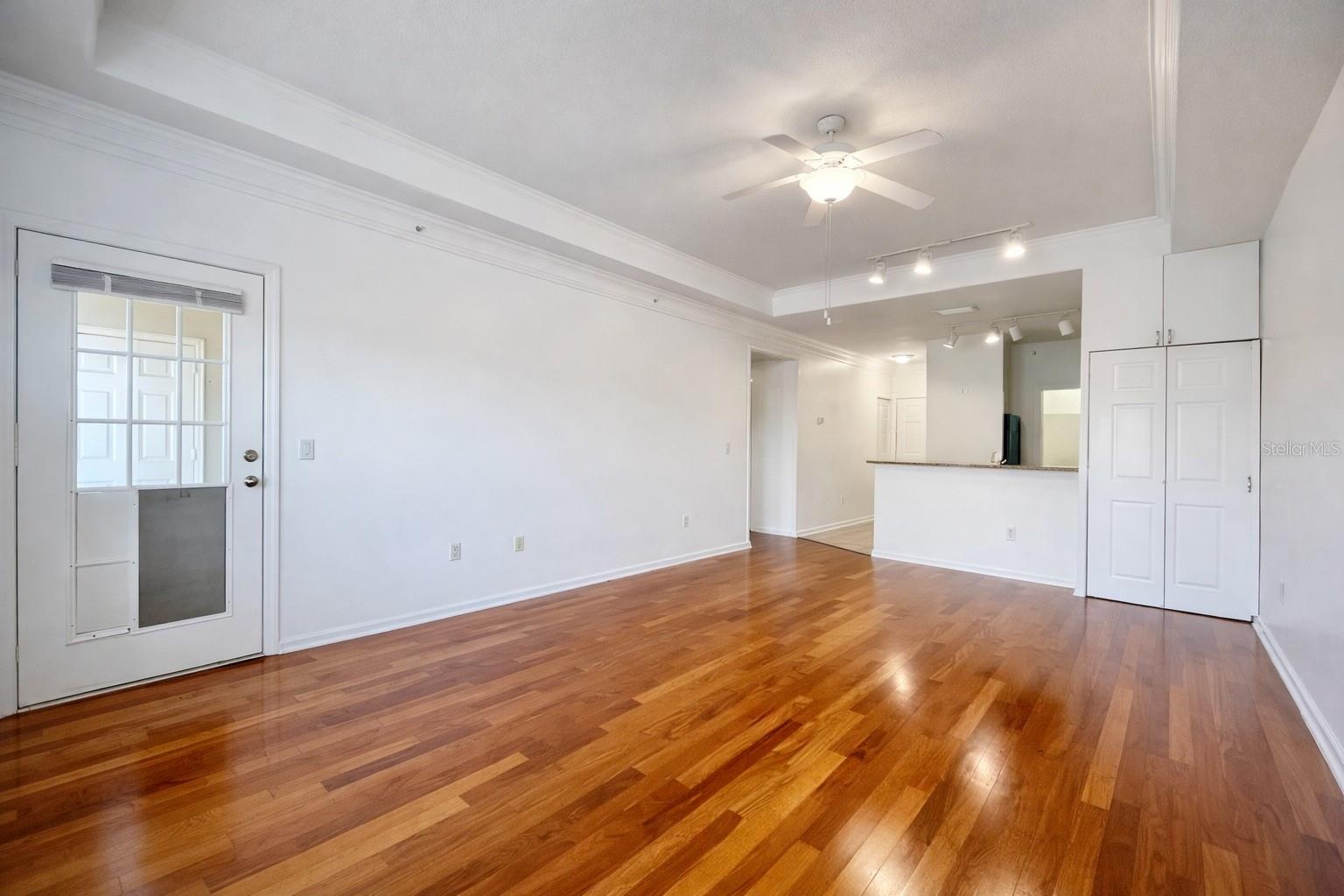 Image 5 of 18 For 4207 Dale Mabry Highway 6410