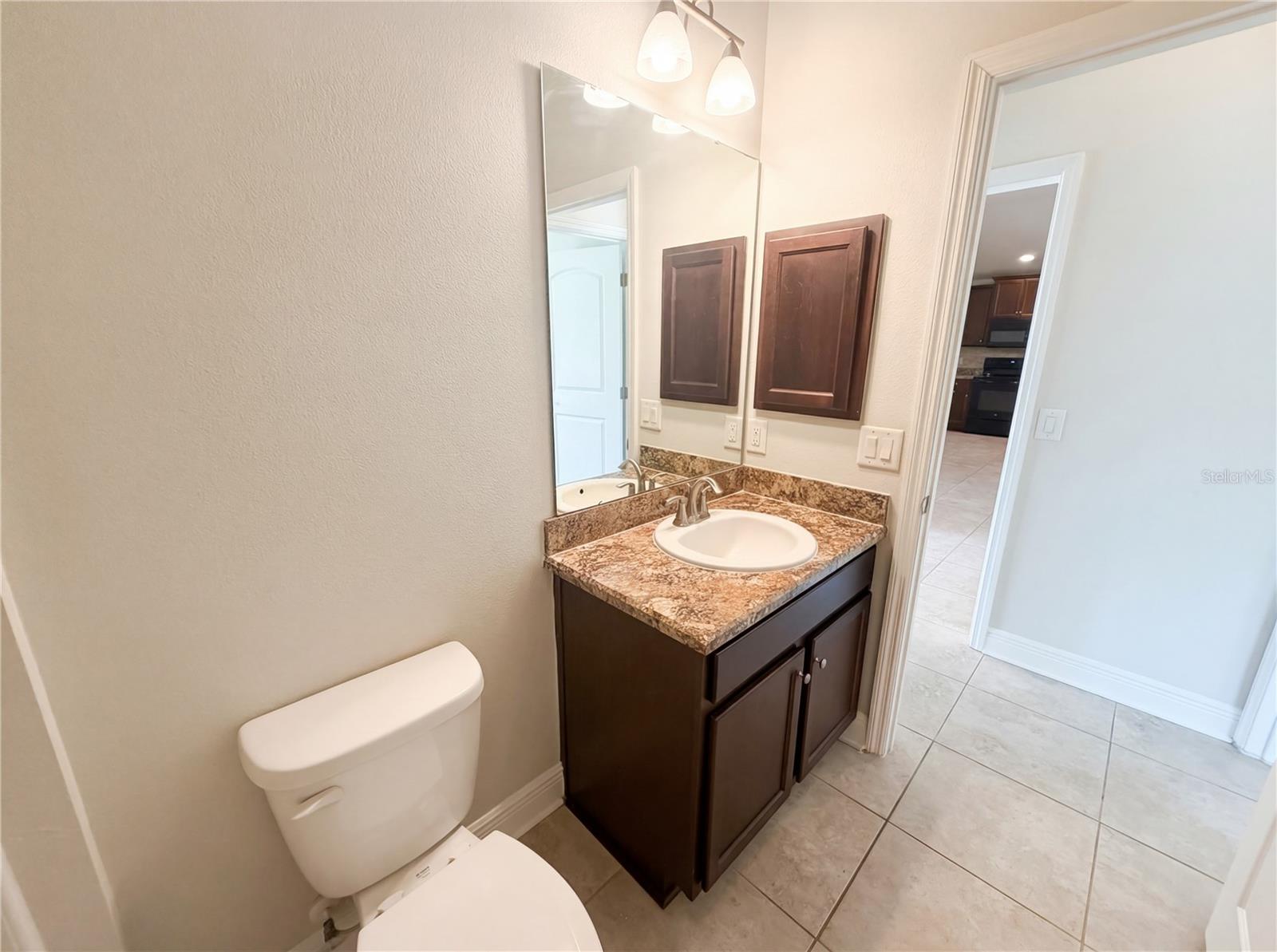 Image 22 of 39 For 16338 Vine Cliff Avenue