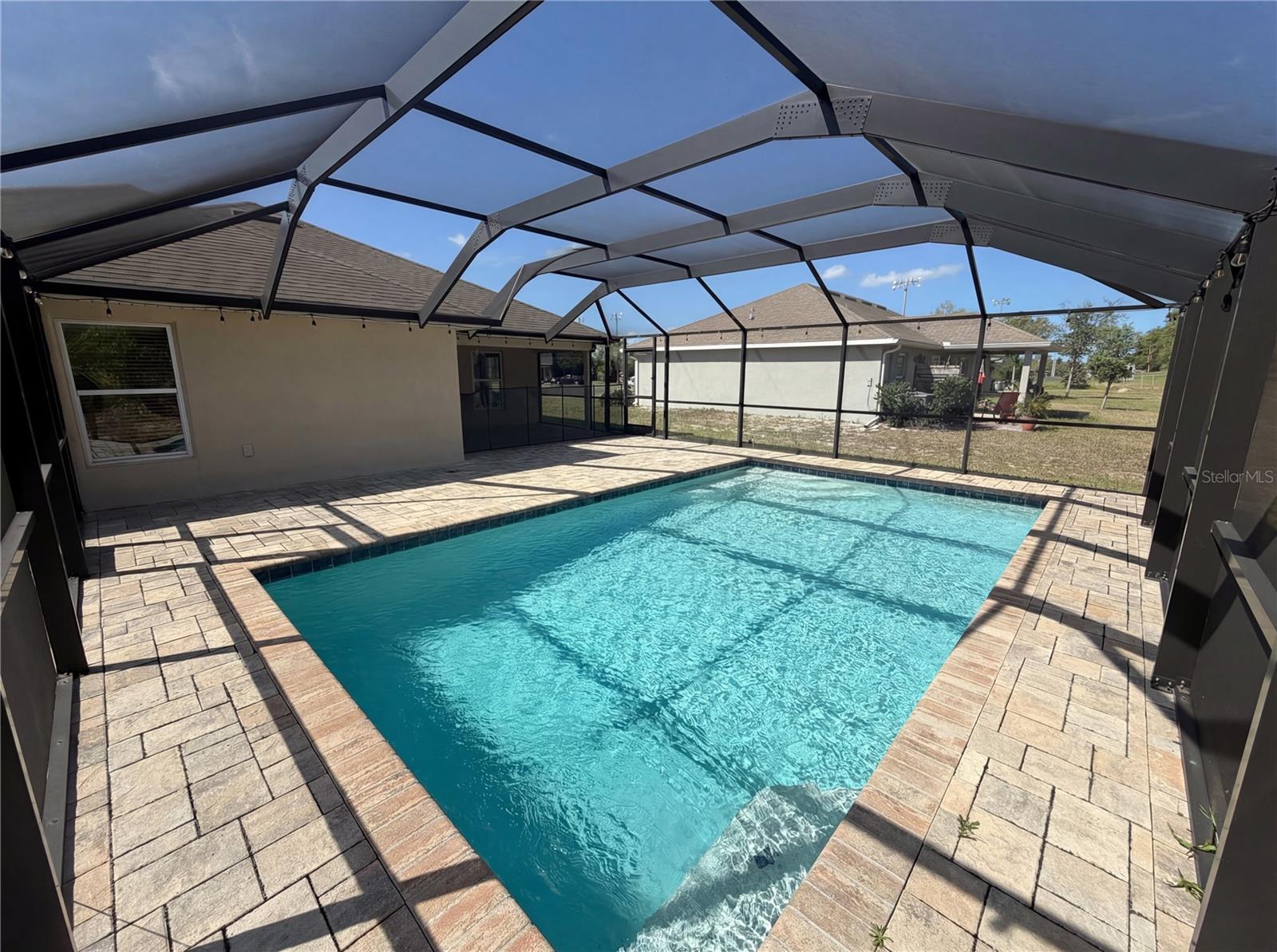 Image 36 of 39 For 16338 Vine Cliff Avenue