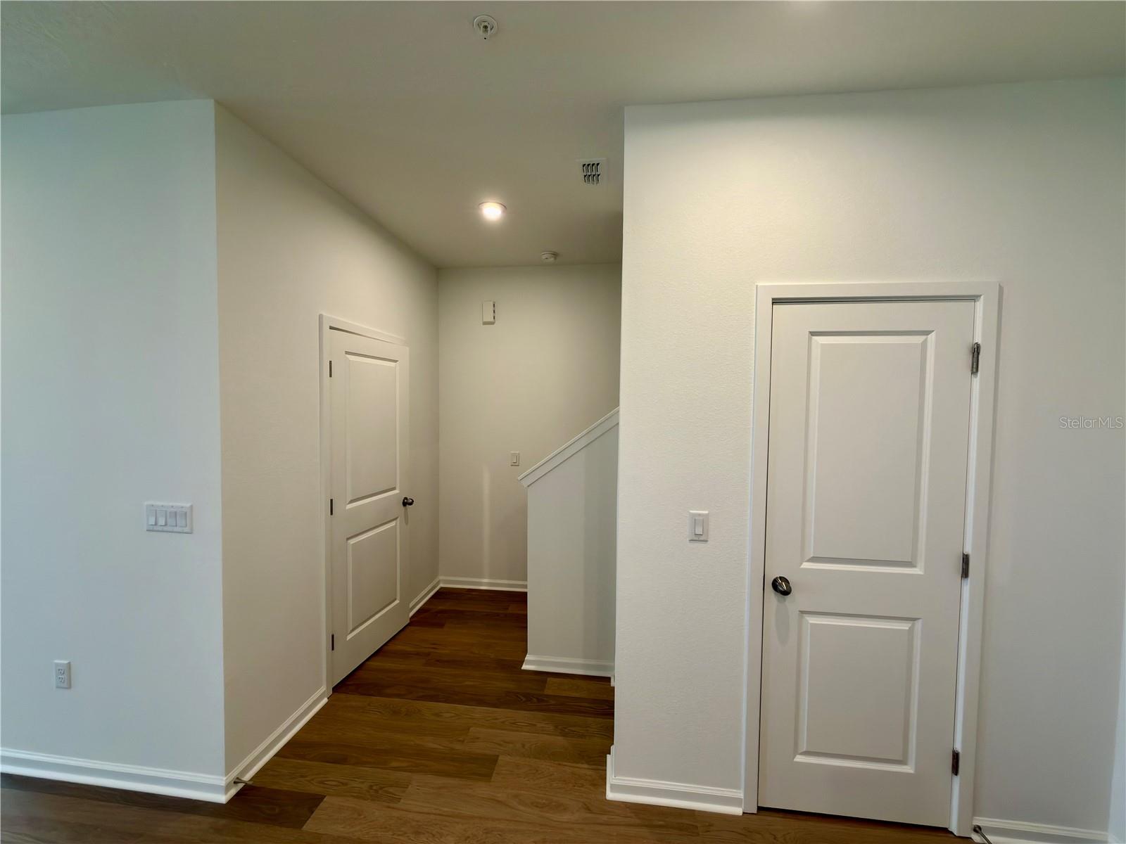 Image 10 of 55 For 10059 Gazebo Alley