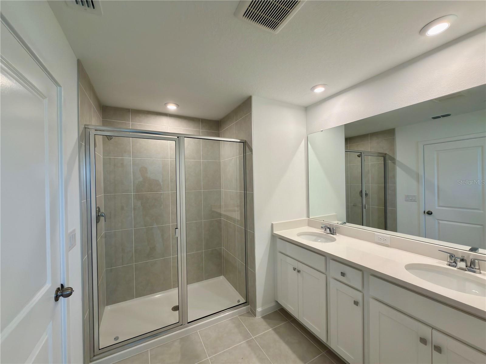 Image 17 of 55 For 10059 Gazebo Alley