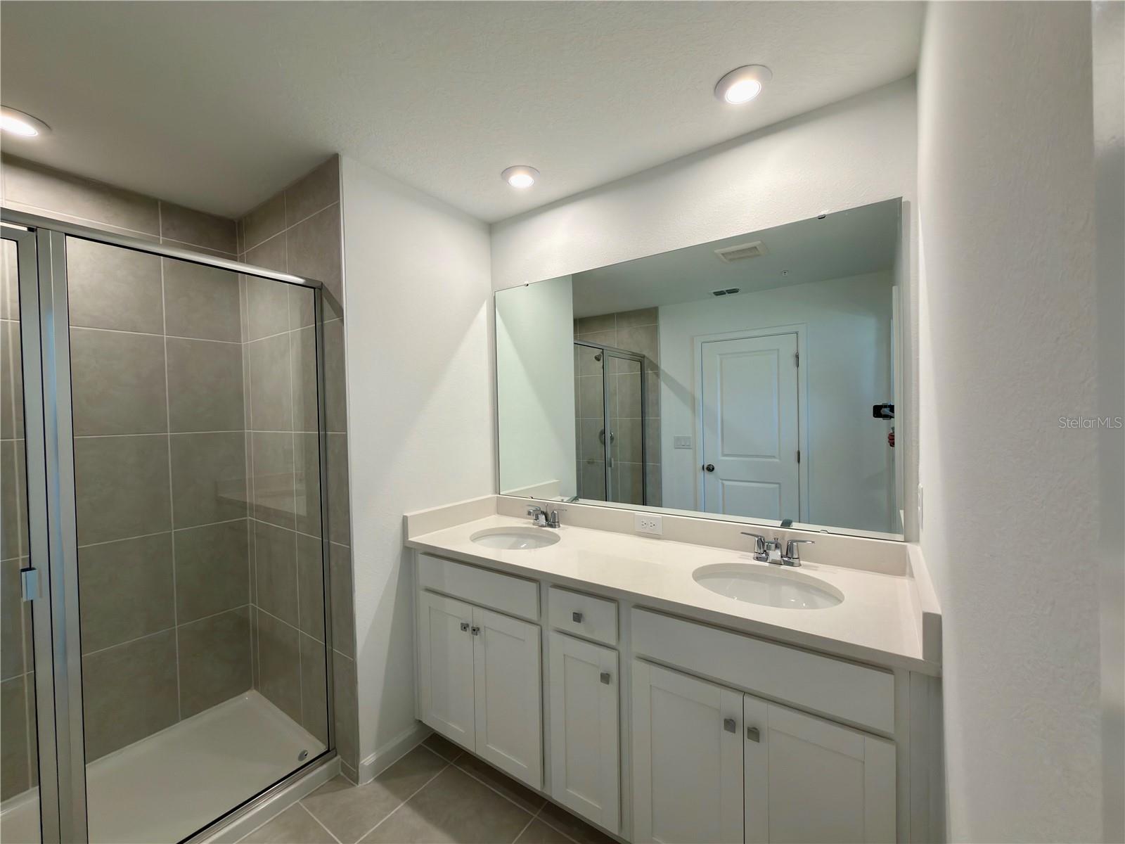 Image 18 of 55 For 10059 Gazebo Alley