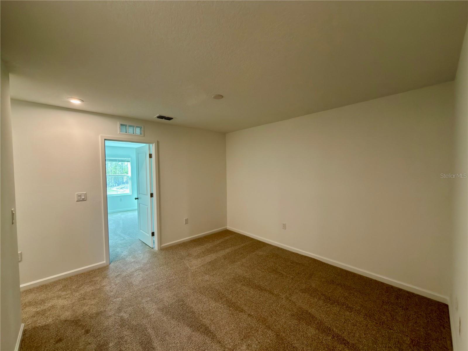 Image 21 of 55 For 10059 Gazebo Alley