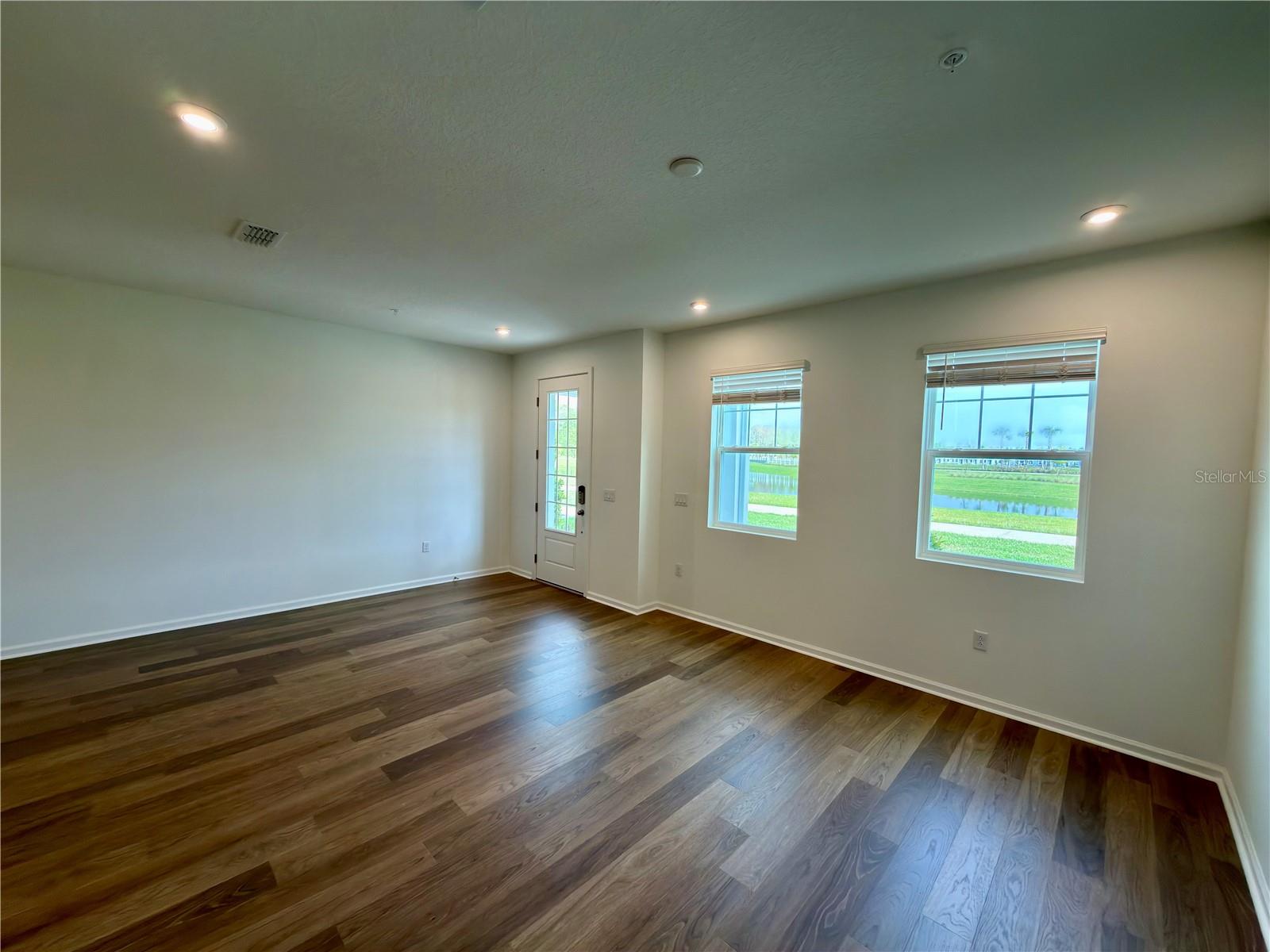 Image 6 of 55 For 10059 Gazebo Alley