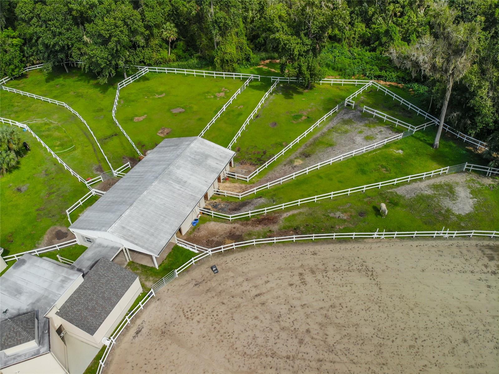 Image 48 of 57 For 233 Crown Oaks Way 233