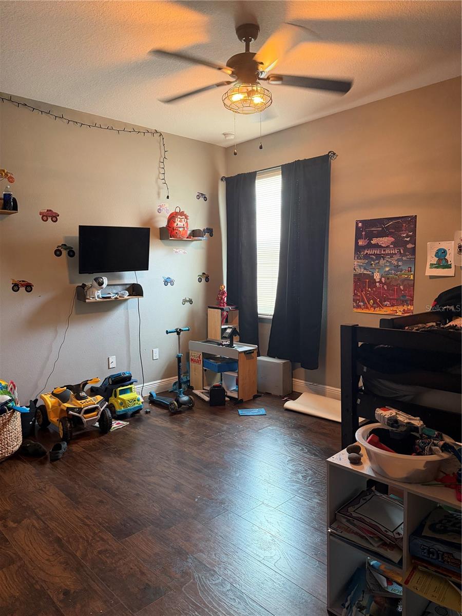 Image 17 of 23 For 3758 Paradiso Circle