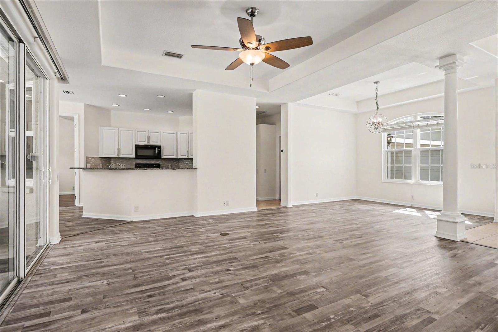 Image 8 of 30 For 2820 124th Avenue E