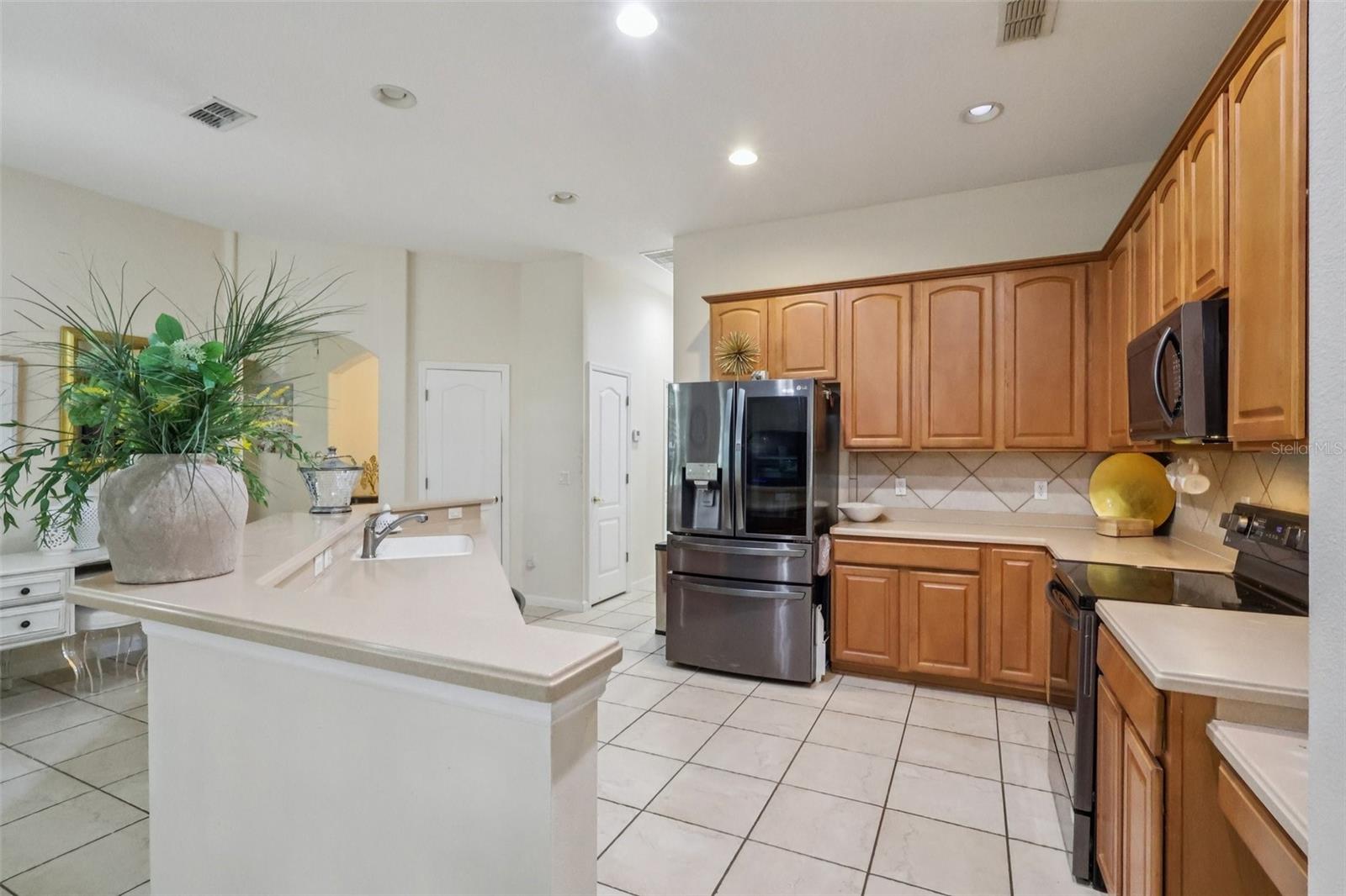 Image 14 of 42 For 3848 Long Branch Lane