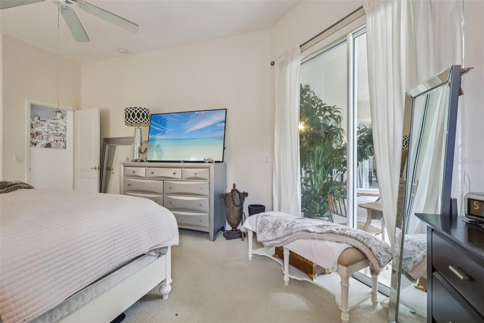 Image 23 of 42 For 3848 Long Branch Lane