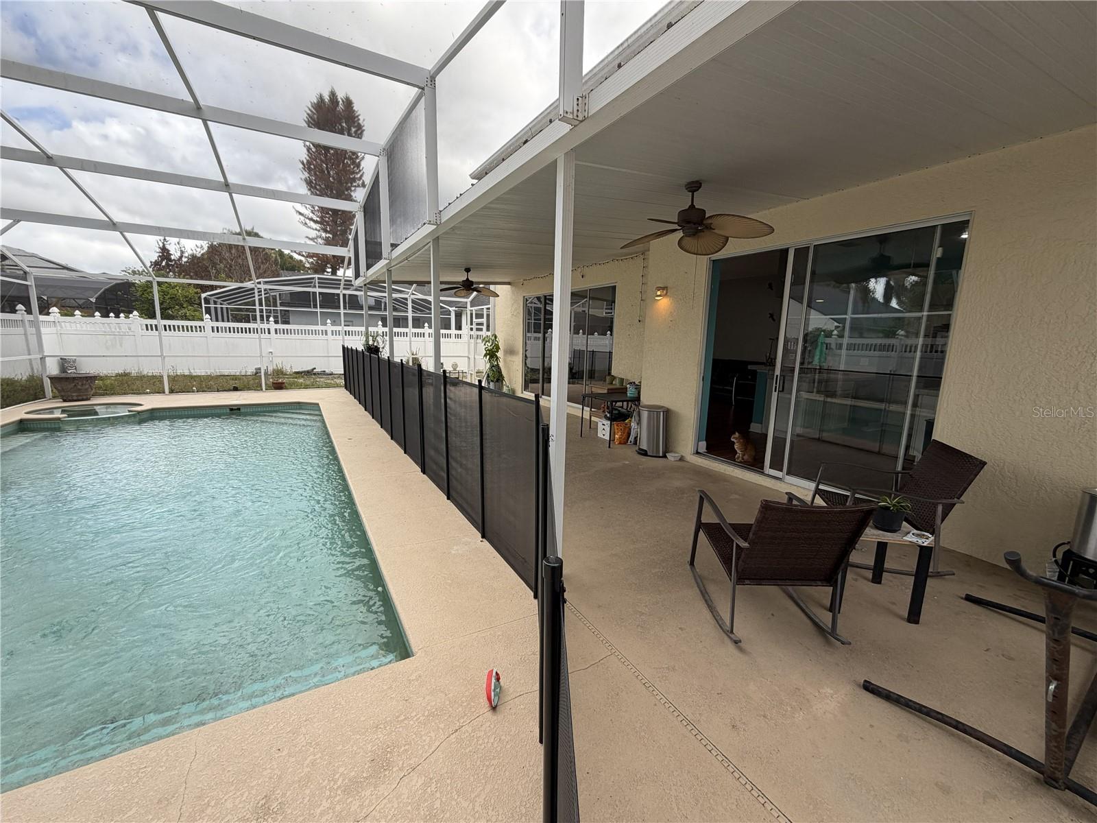 Listing photo id 18 for 1188 Foxforrest Circle