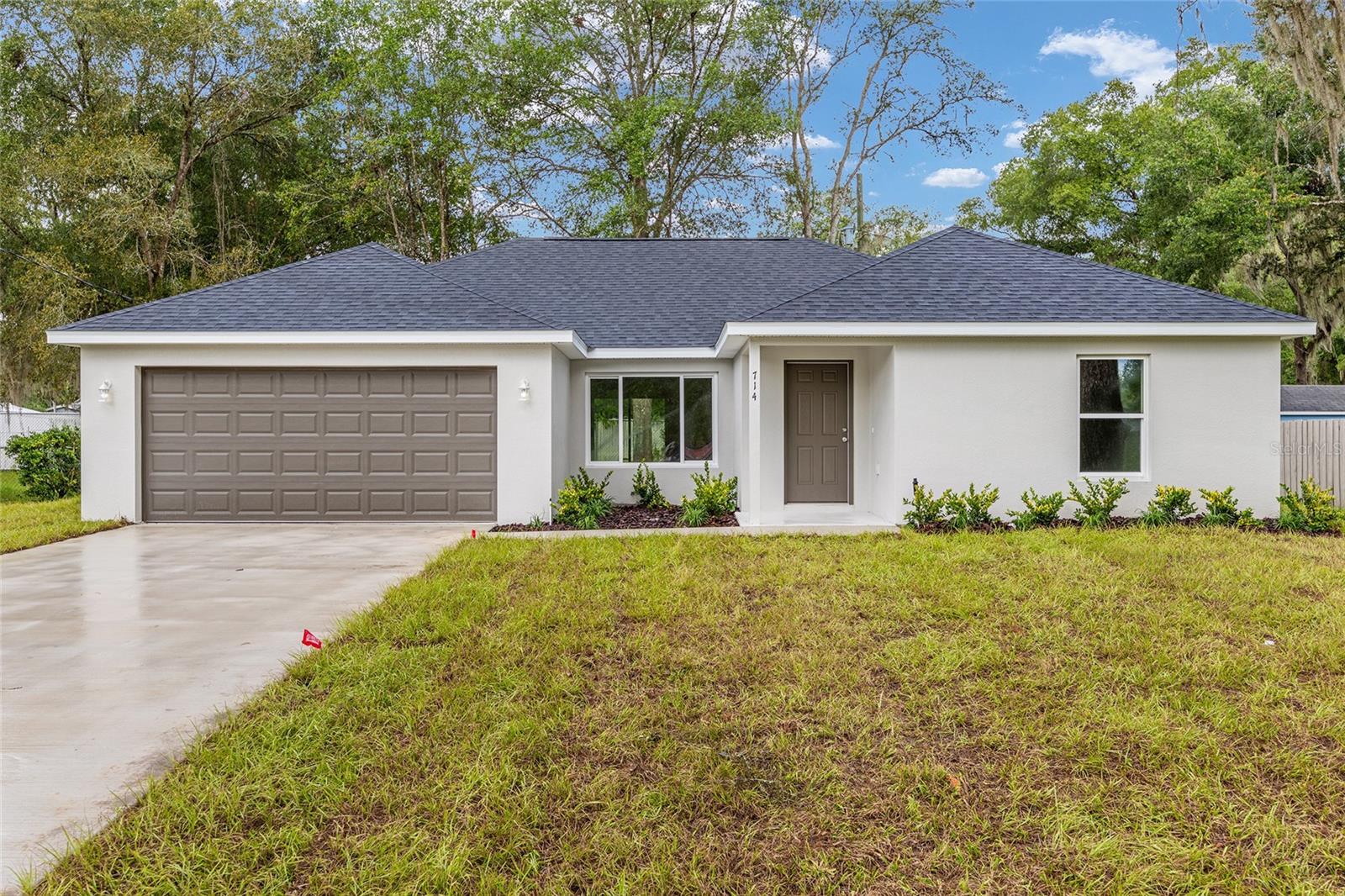 Listing Details for 15611 Ne 13th Pl, WILLISTON, FL 32696