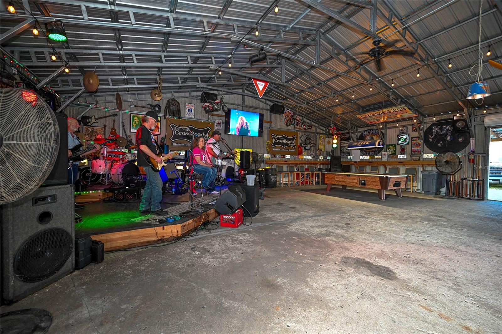 Image 20 of 37 For 11350 State Road 121