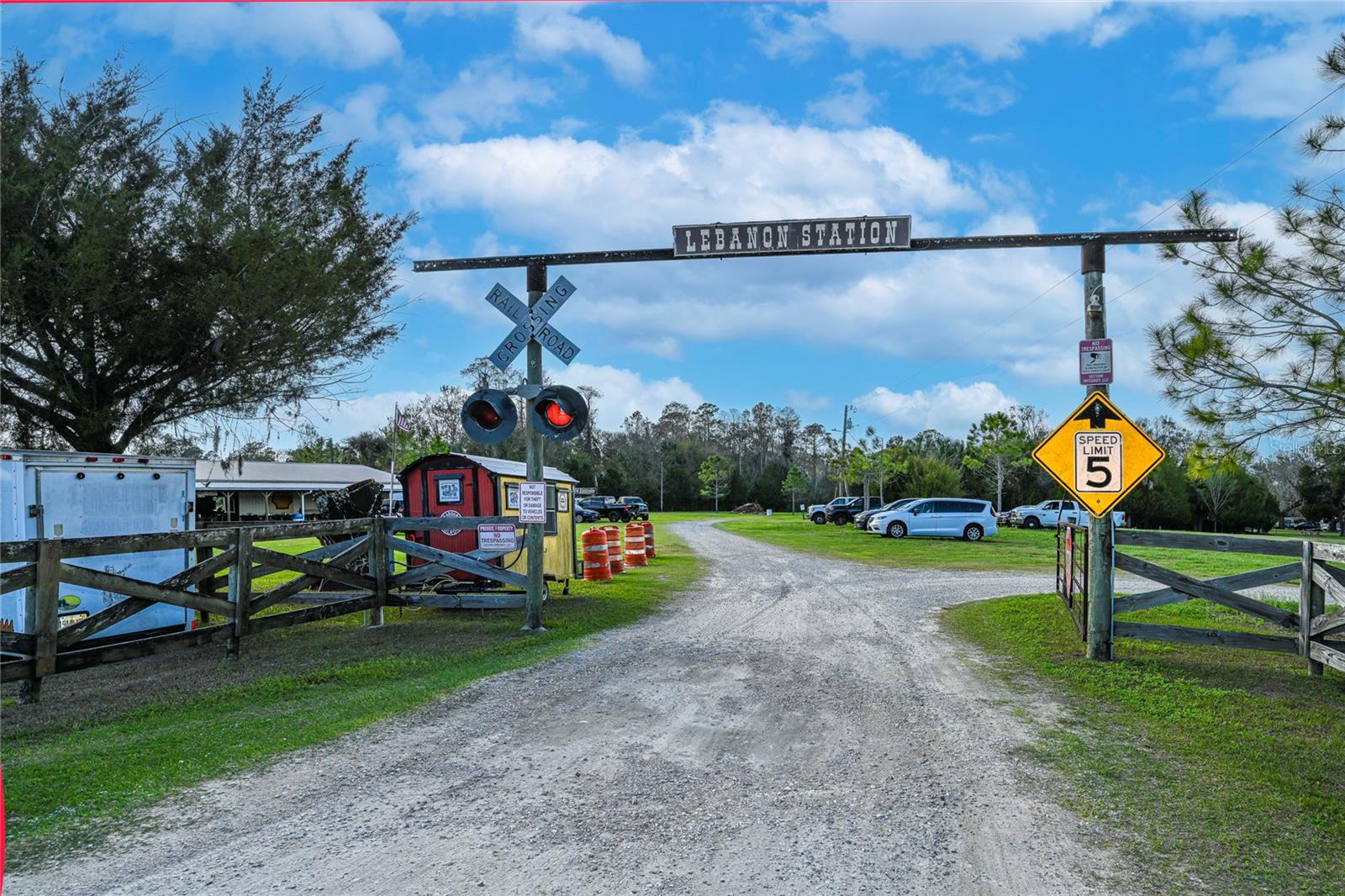 Image 4 of 37 For 11350 State Road 121