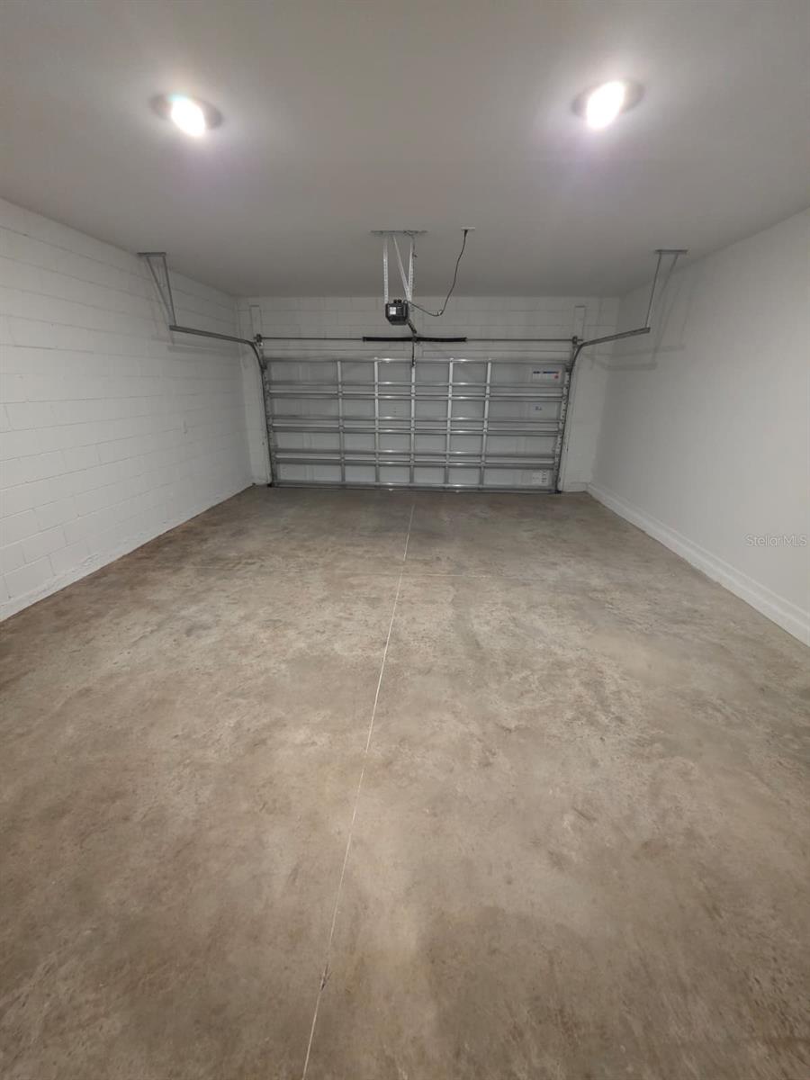 Image 12 of 23 For 5637 Nina Way