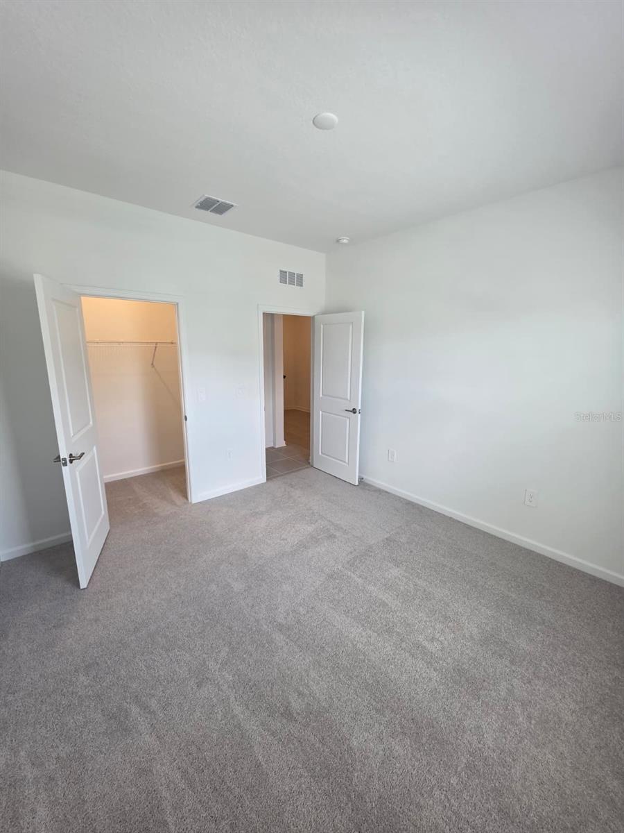 Image 4 of 23 For 5637 Nina Way