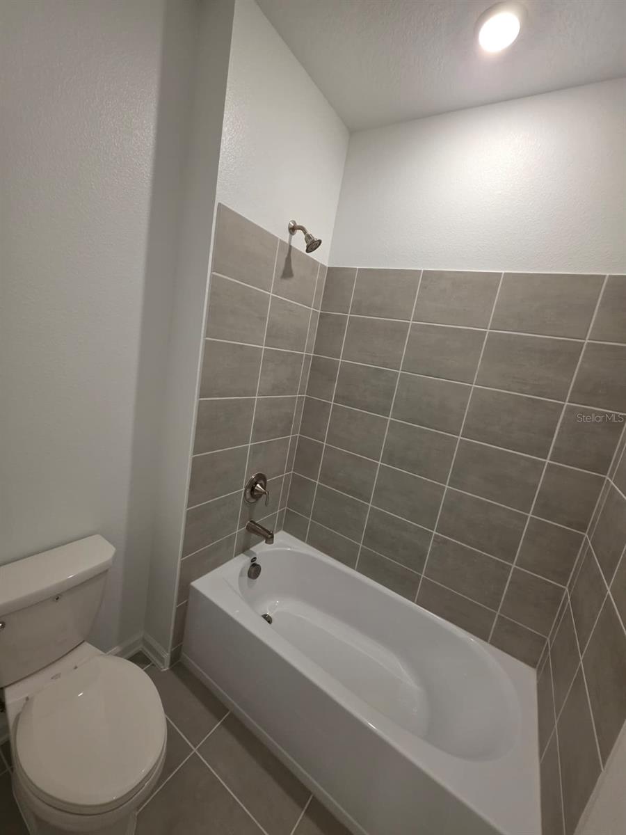 Image 7 of 23 For 5637 Nina Way