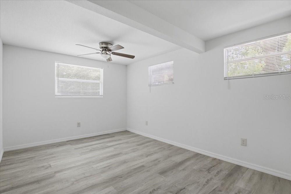 Image 11 of 33 For 710 Fiesta Lane