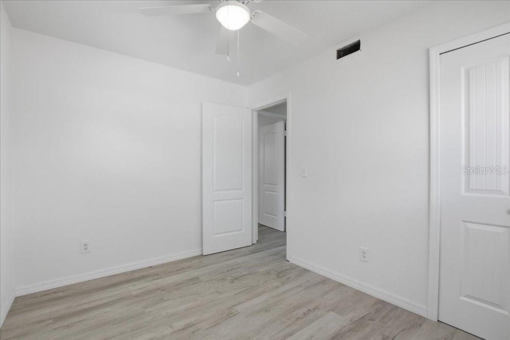 Image 17 of 33 For 710 Fiesta Lane