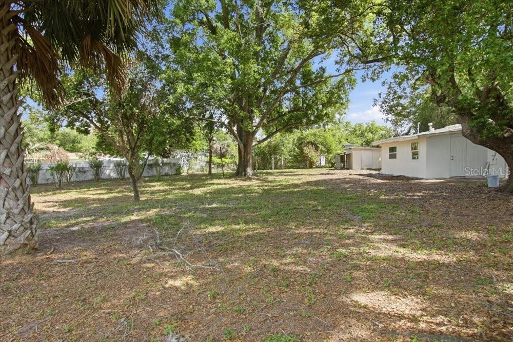 Image 23 of 33 For 710 Fiesta Lane