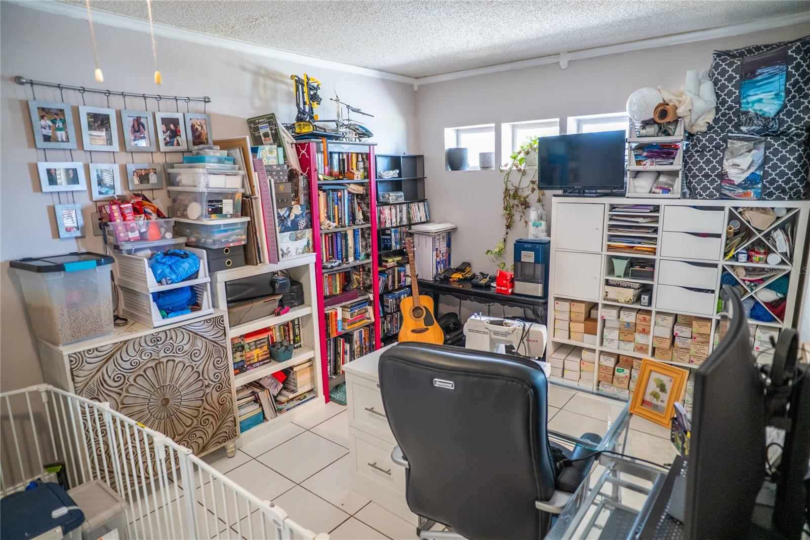 Listing photo id 9 for 7389 Hollow Ridge Circle