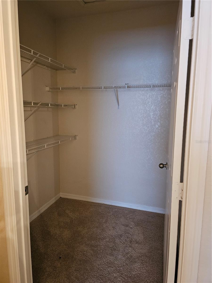 Image 16 of 18 For 5979 Westgate Drive 1021