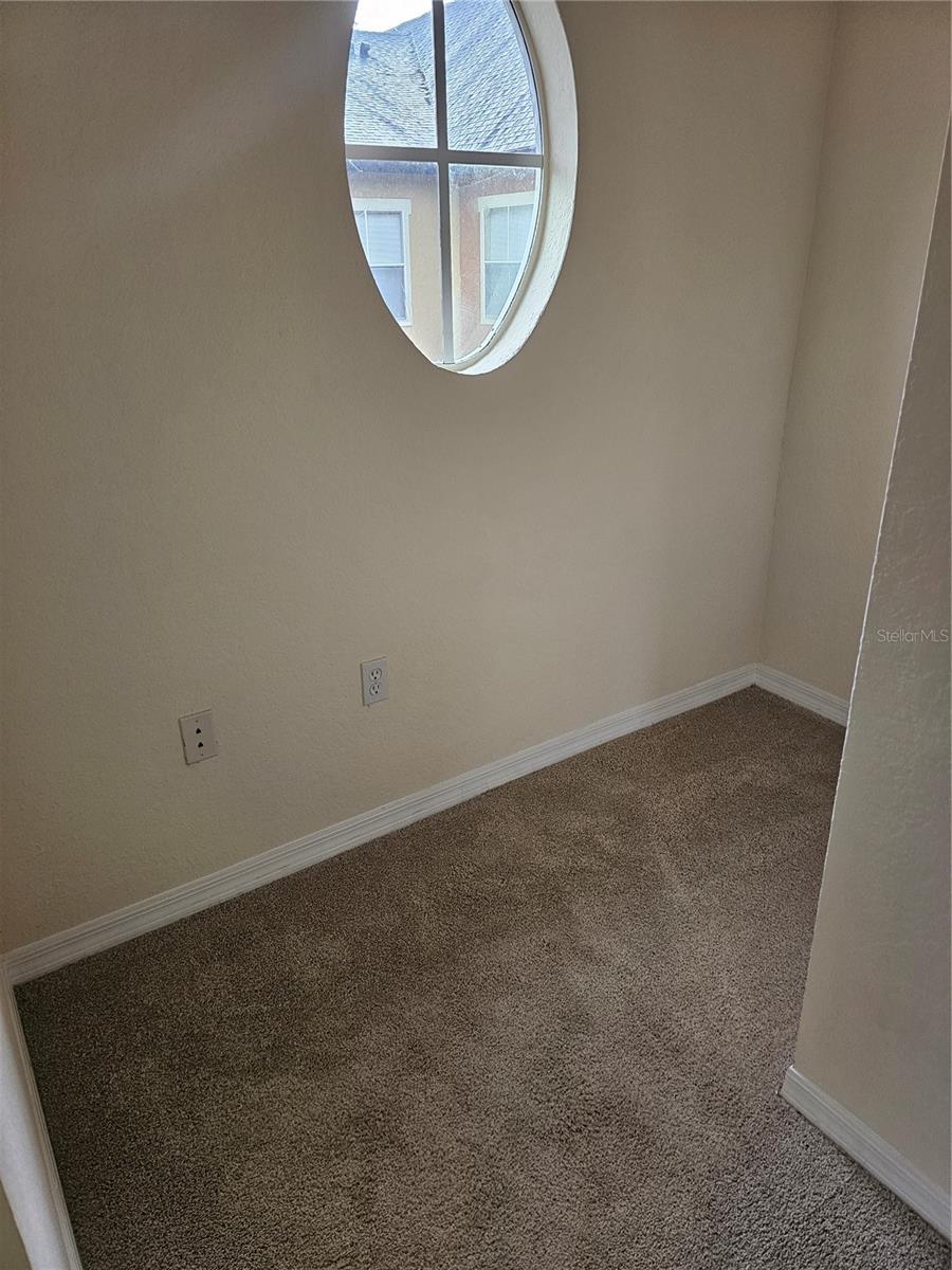 Image 4 of 18 For 5979 Westgate Drive 1021