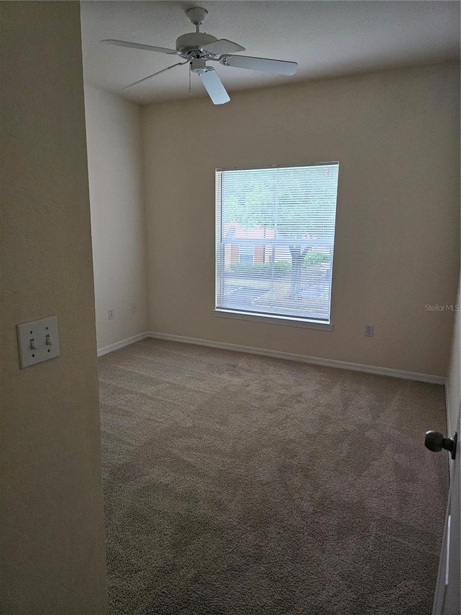 Image 9 of 18 For 5979 Westgate Drive 1021