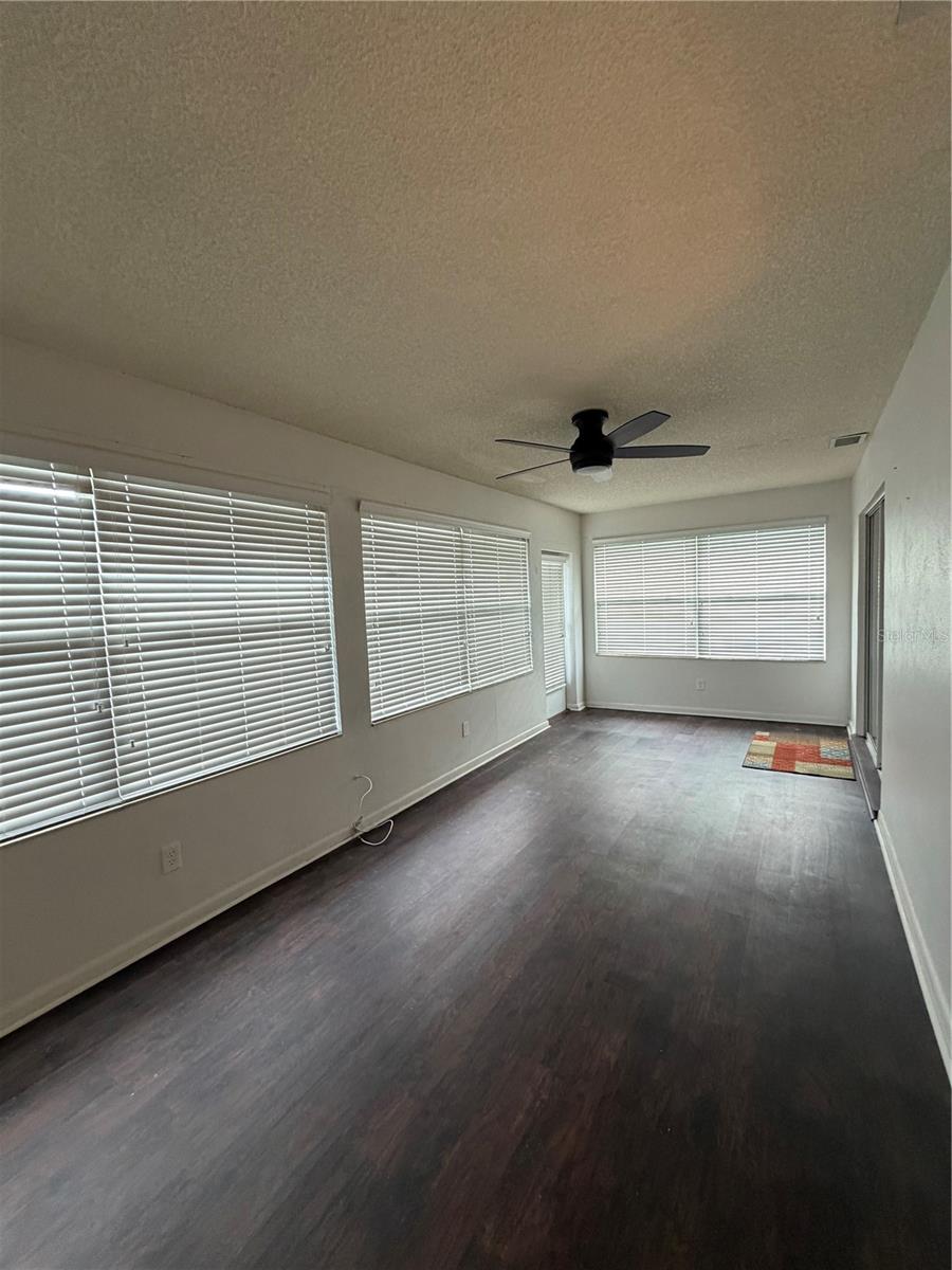 Image 41 of 50 For 1454 Grand Cayman Circle