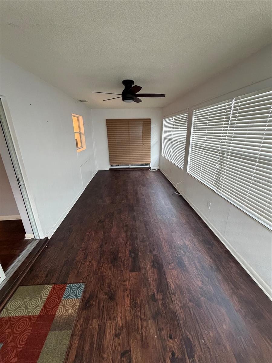 Image 42 of 50 For 1454 Grand Cayman Circle